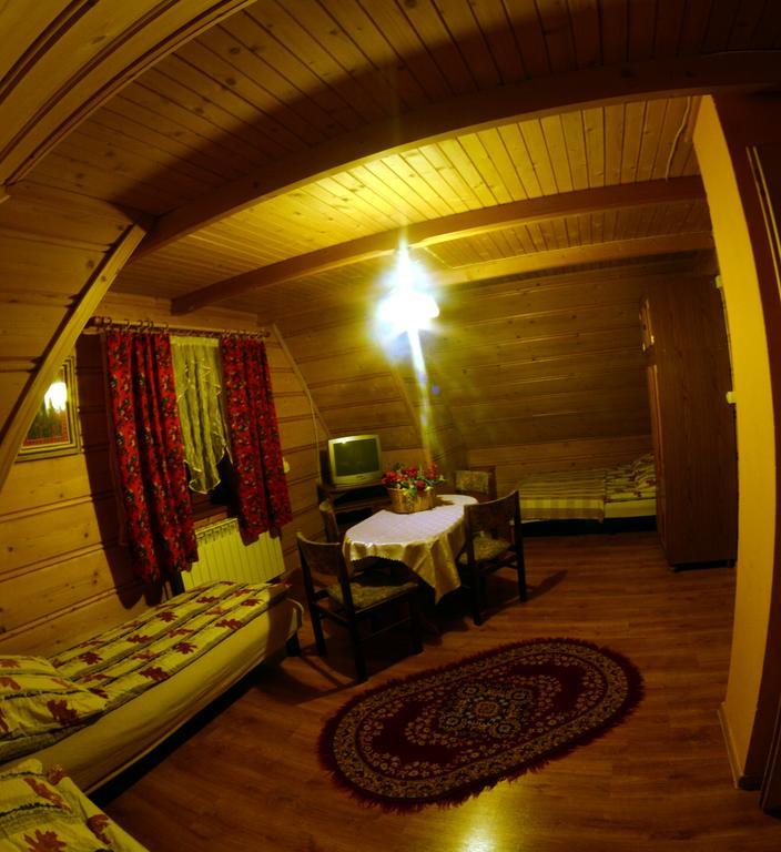 Wolne Pokoje Maria Rzadkosz Gliczarow Phòng bức ảnh